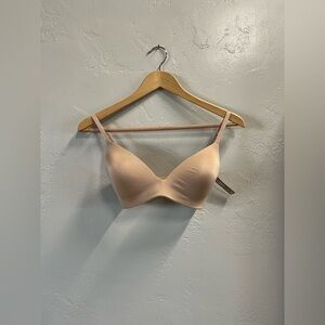SKIMS Wireless Form Lightly Lined Bra 32D 38DDDD NWT Clay Color
